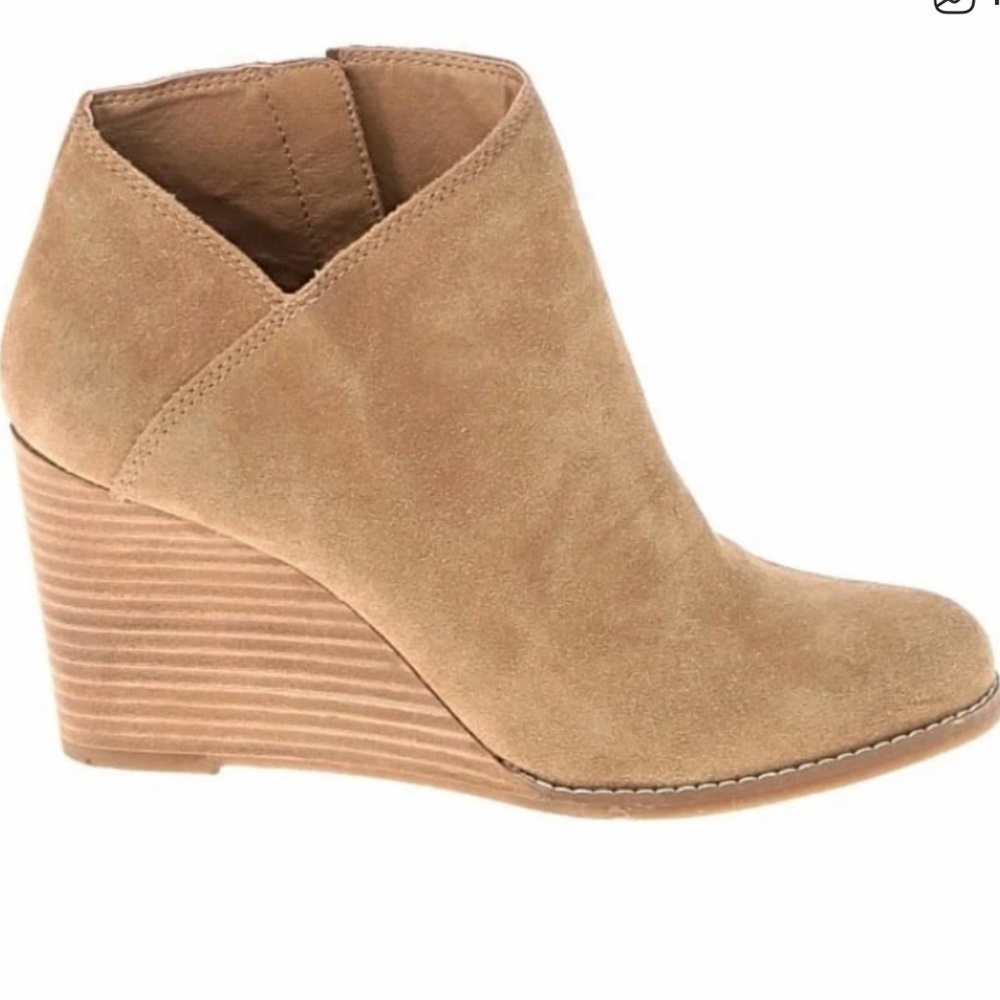 Lucky Brand Tan Suede Wedge Ankle Bootie